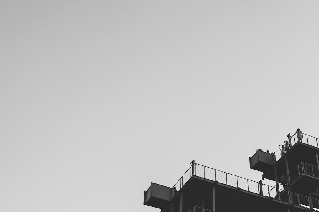 Let's Build an AI Agent That Can Actually Think on Its Feet