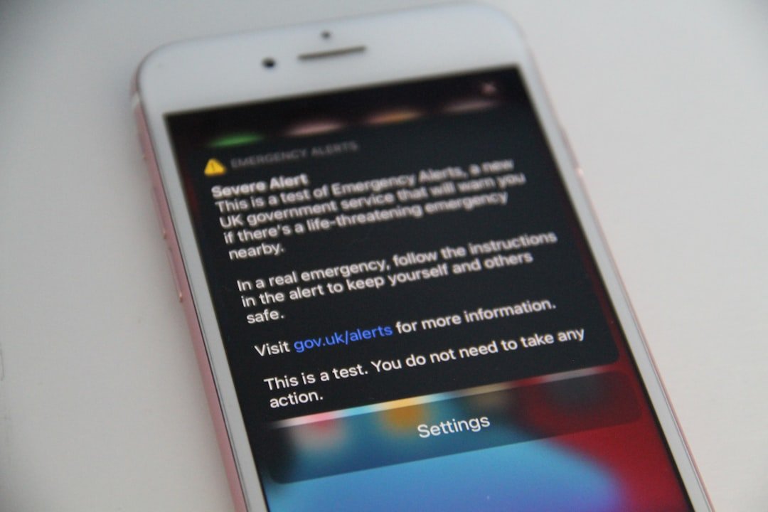 Think Your Phone Notifications Are Private? The FBI Might Be Watching.